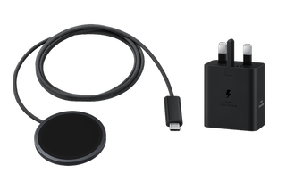 Samsung Magnetic Wireless Charger 45W Power Adapter 3-Pin